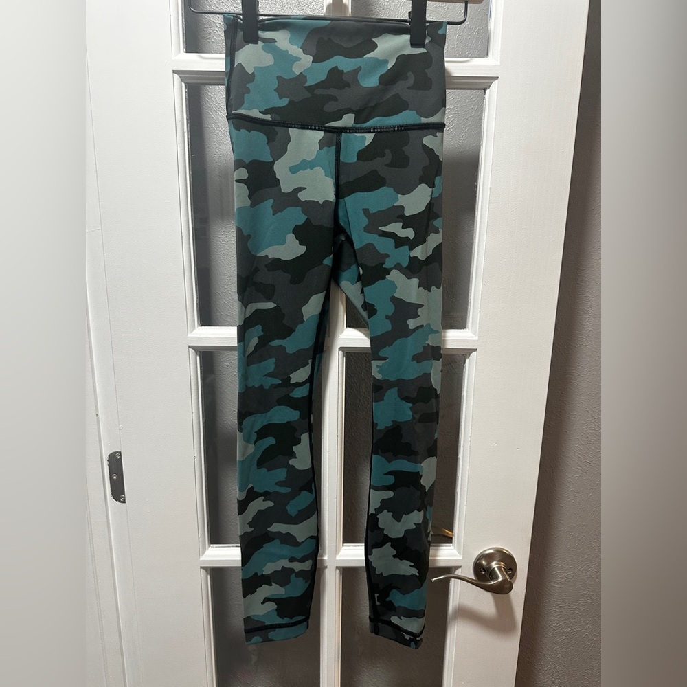 Lululemon Wunder Under High-Rise Tight Heritage 365 - Picture 3 of 8